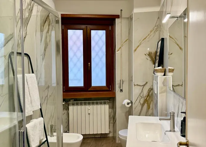 Apartament Sarhome *